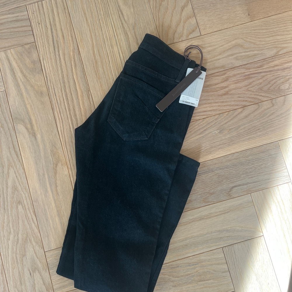 James Jeans Women's Dark Blue Twiggy Jeans, Size 26, NWT